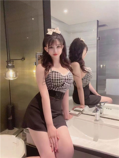 41C9FFAE-1A3F-4E7E-9805-E797F10FC8C2-768x1024.jpg